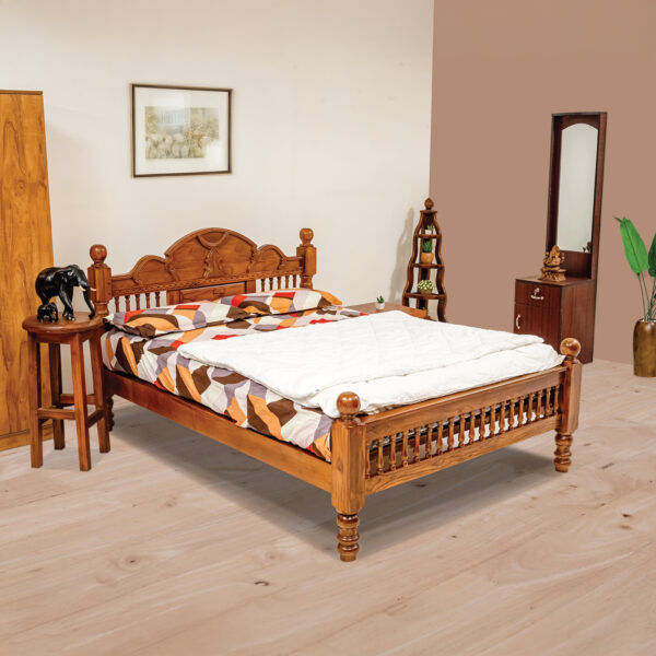 Solid Teakwood Qween Size Bed Cot for Bedroom 8