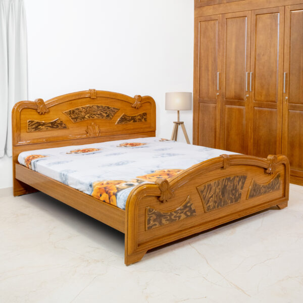 Solid Teakwood King Size Bed Cot for Bedroom Treditional Style
